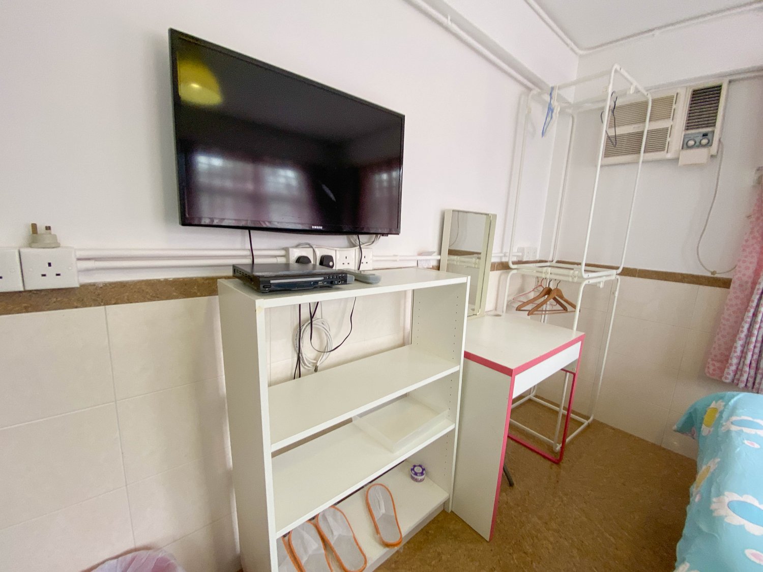 DF29D Family Room