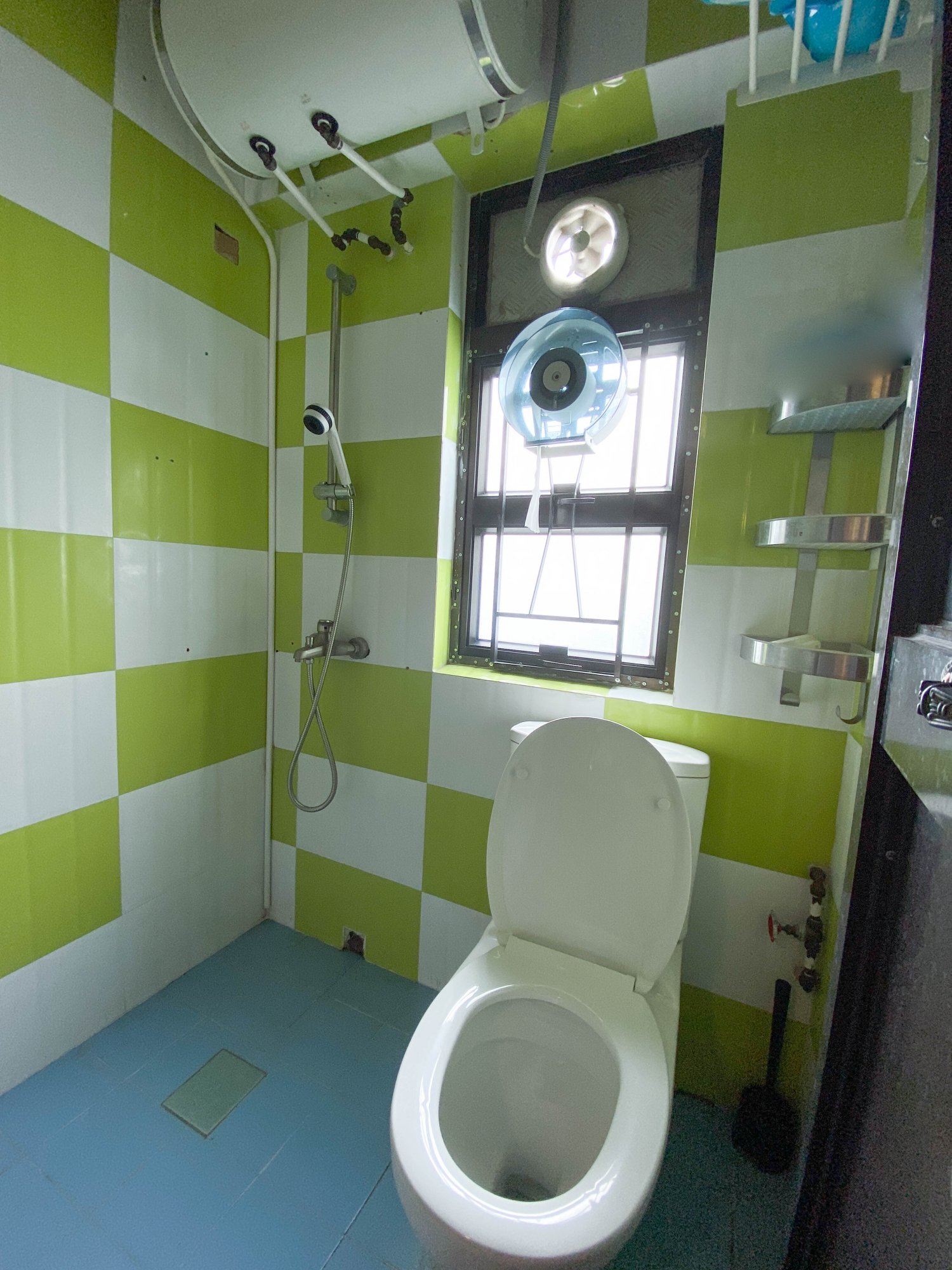DF29D Family Room